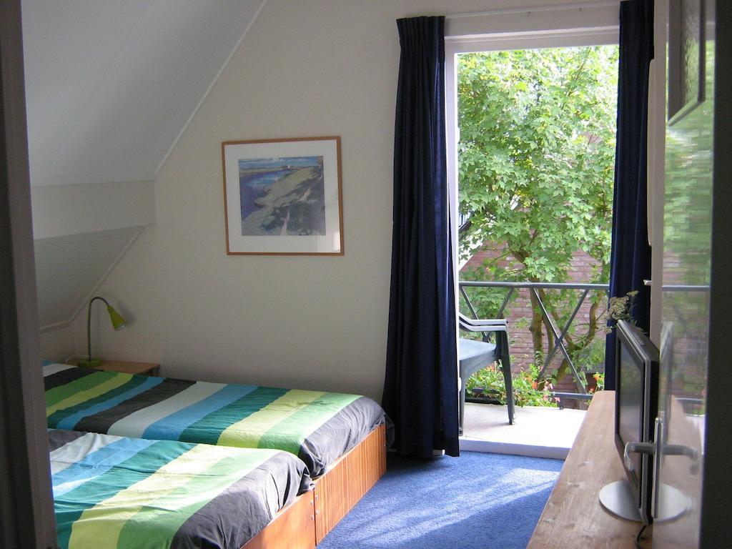 B&B De Esdoorn Norg Quarto foto
